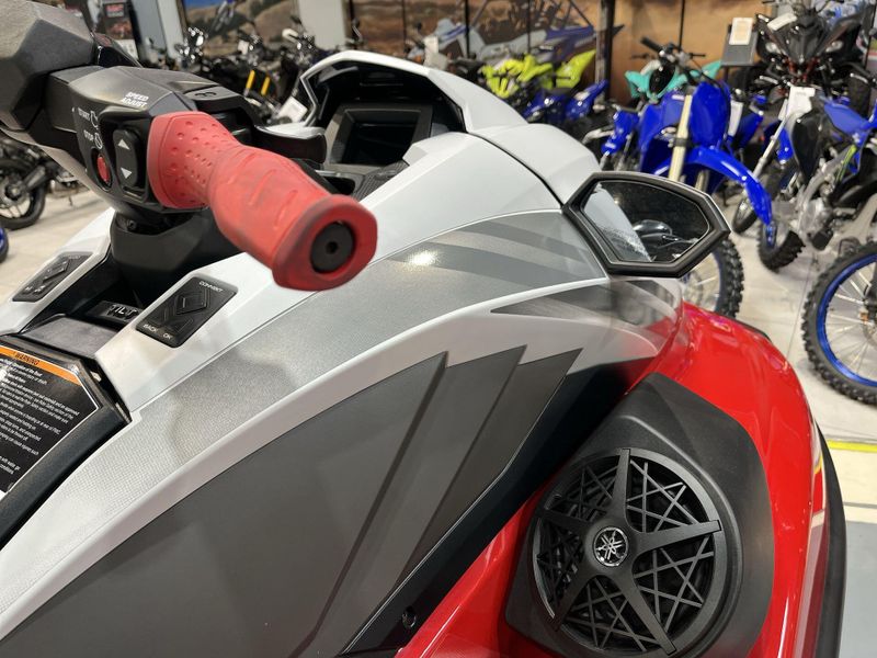 New 2025 Yamaha GP HO W/AUDIO Image 17