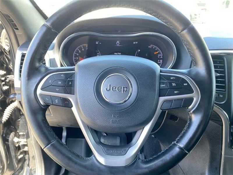 2021 Jeep Grand Cherokee Laredo EImage 21