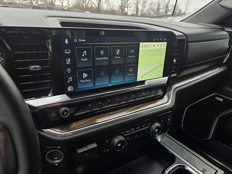 Used 2025 Chevrolet Silverado 1500 RSTImage 14