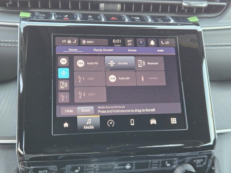 New 2026 Jeep Grand Cherokee Laredo X 4x2