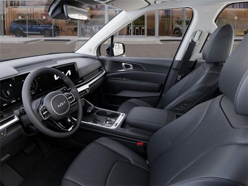 2025 Kia Carnival SXImage 17