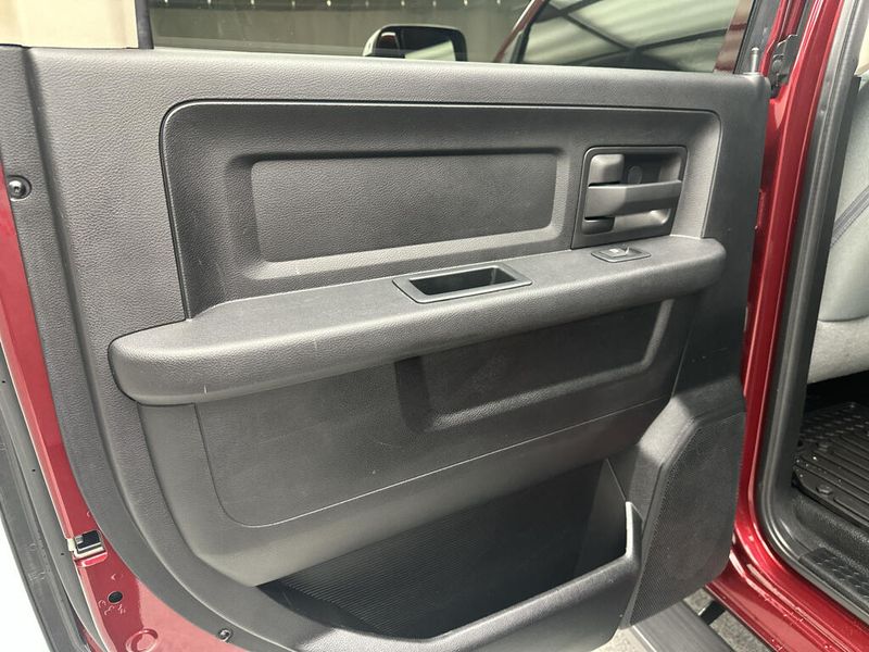 Used 2017 RAM 2500 TradesmanImage 11