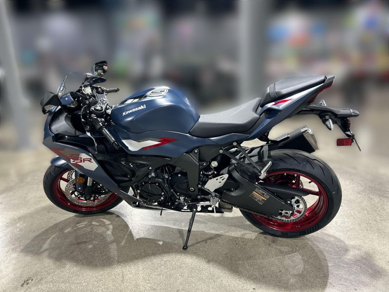 New 2027 Kawasaki NINJA ZX-6R ABS Image 17