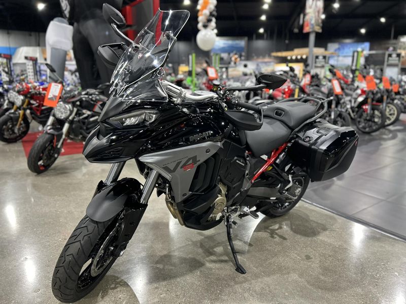 New 2025 Ducati MULTISTRADA V4 S TRAVEL & RADAR Image 22