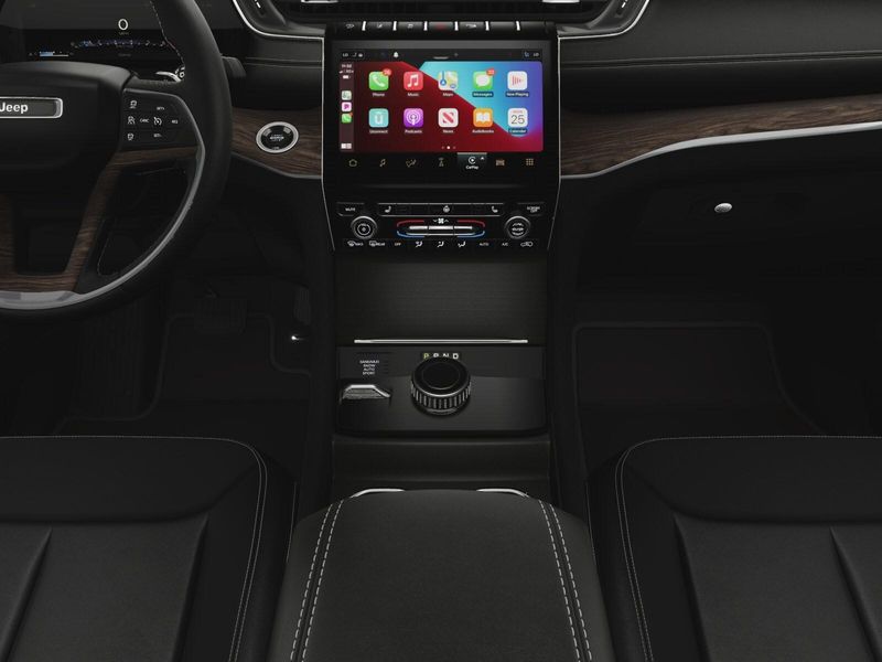 2025 Jeep Grand Cherokee Limited photo 22