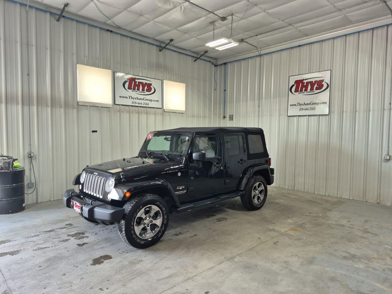 Used 2016 Jeep Wrangler Unlimited SaharaImage 21
