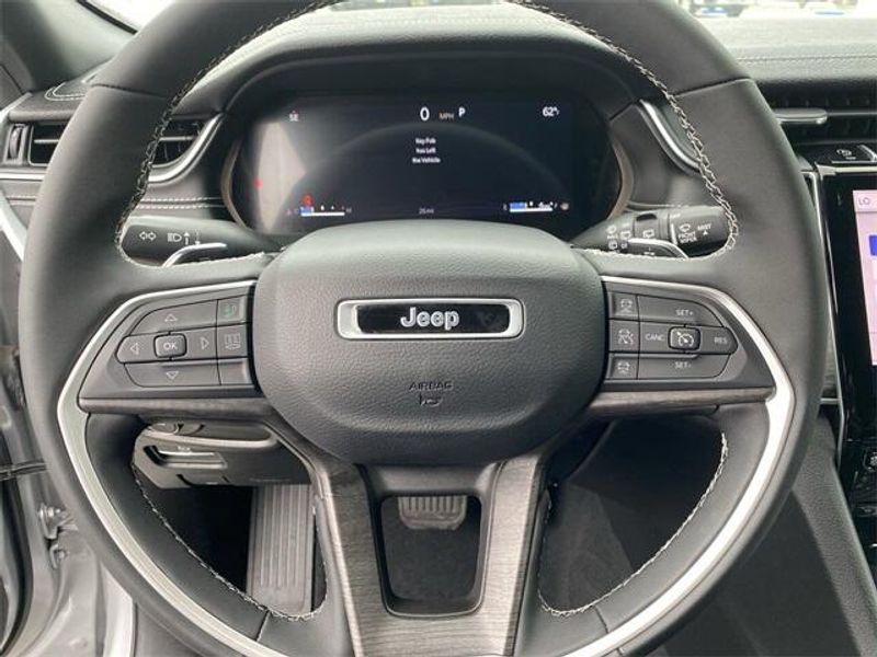 2024 Jeep Grand Cherokee Limited 4x4Image 17