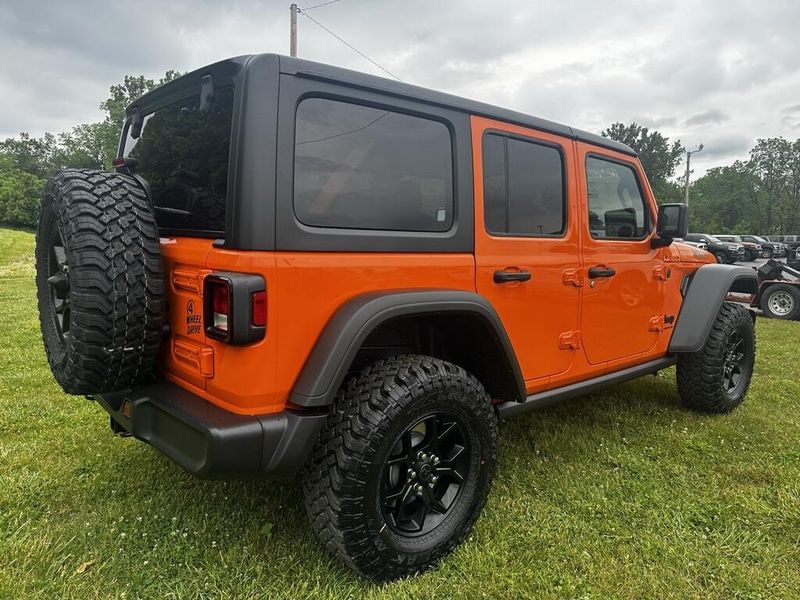 2025 Jeep Wrangler Unlimited Willys photo 3