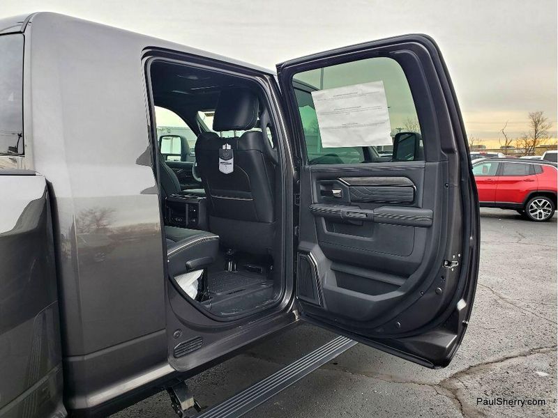 New 2026 RAM 3500 Limited Mega Cab 4x4 6'4' Box