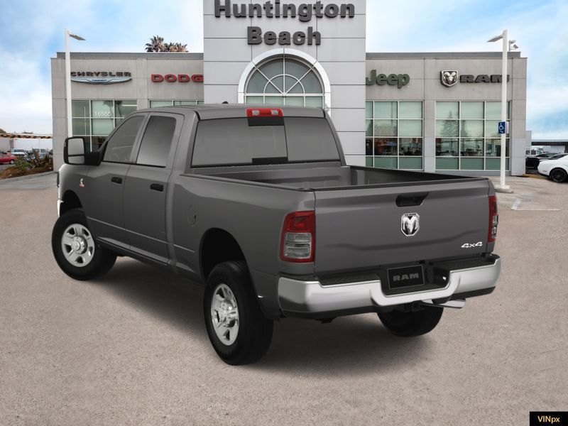 2024 RAM 2500 Tradesman Crew Cab 4x4Image 3