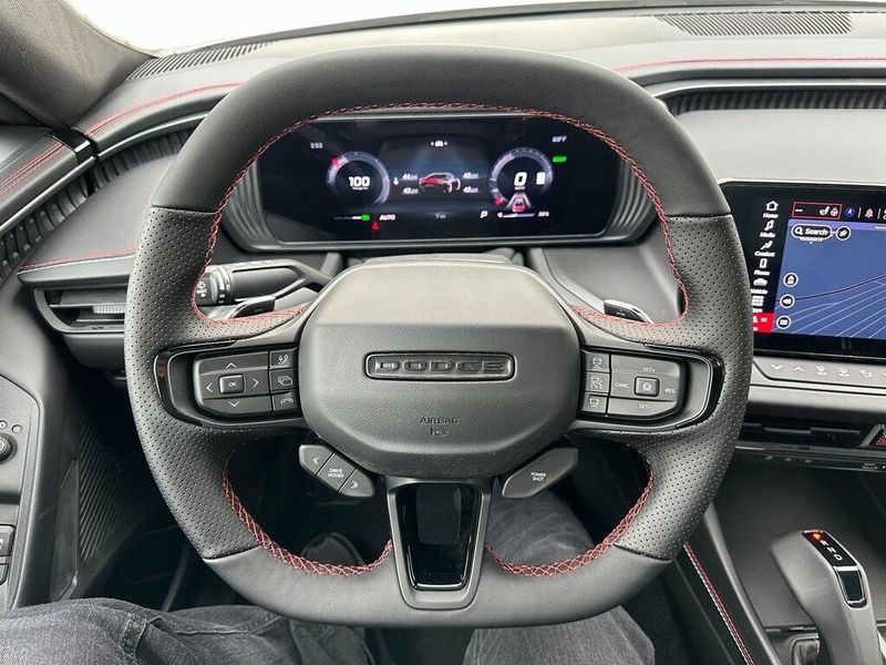 2025 Dodge Charger 2-door Daytona R/T AwdImage 2