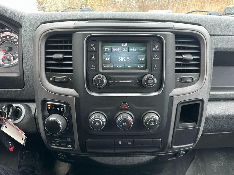 2018 RAM 1500 ExpressImage 5
