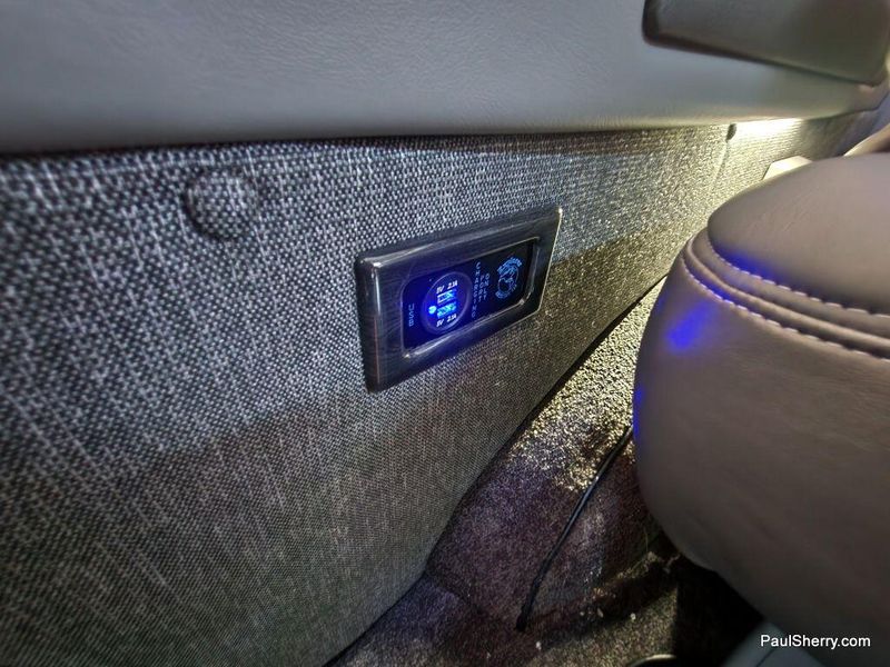 2022 GMC Savana Image 55