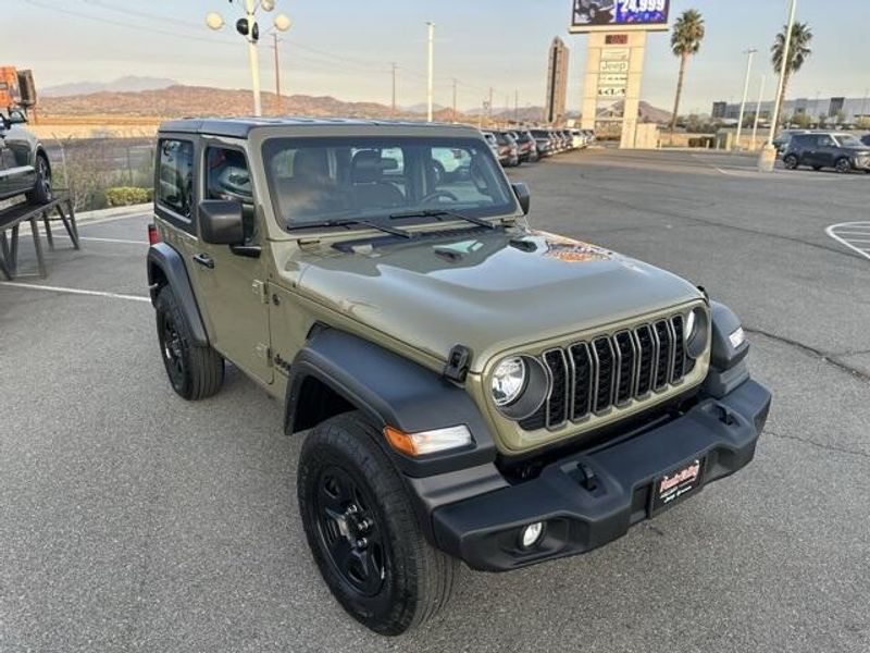 Used 2025 Jeep Wrangler SportImage 7