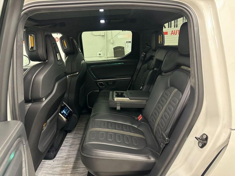 2022 Rivian R1T AdventureImage 26
