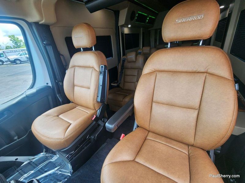 2024 RAM Promaster 3500 Slt+ Window Van High Roof 159