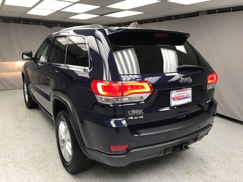 2017 Jeep Grand Cherokee LaredoImage 13