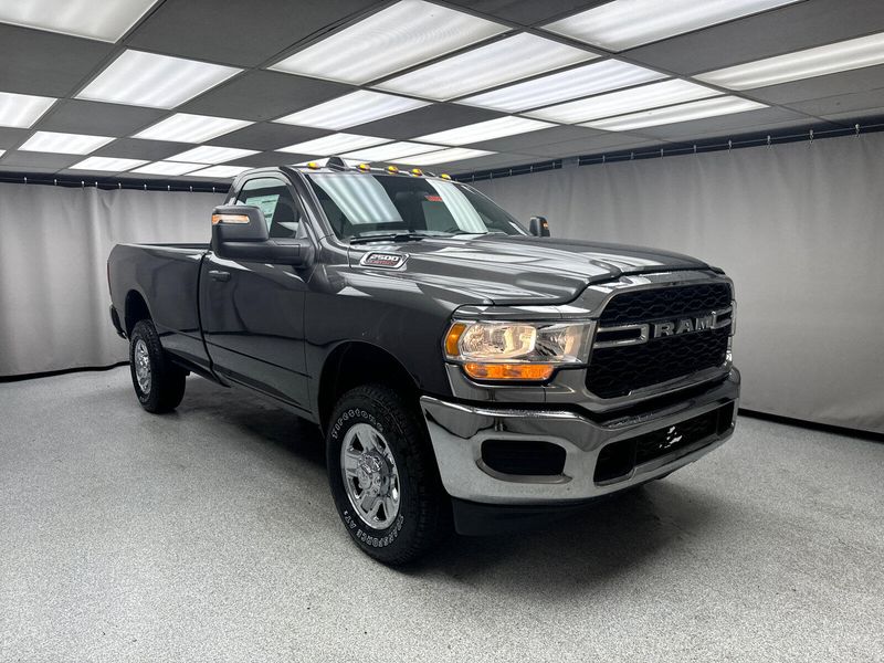 2024 RAM 2500 Tradesman Regular Cab 4x4 8