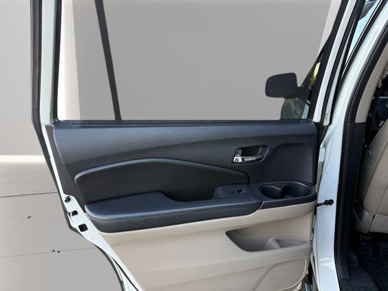 Used 2016 Honda Pilot Touring