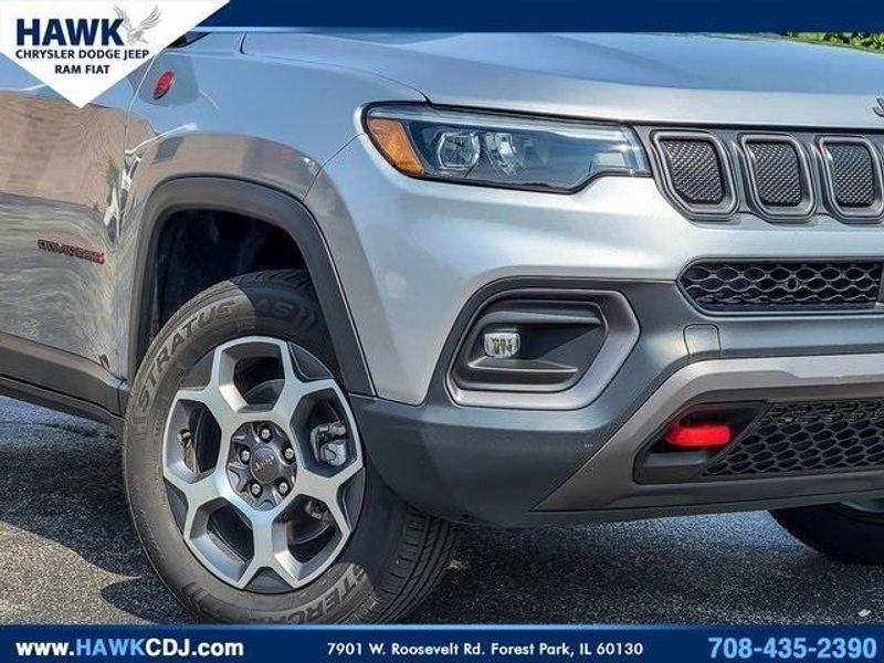 2022 Jeep Compass Trailhawk photo 3