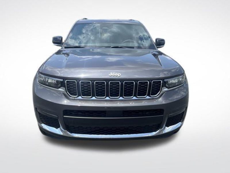 2025 Jeep Grand Cherokee L Limited 4x4