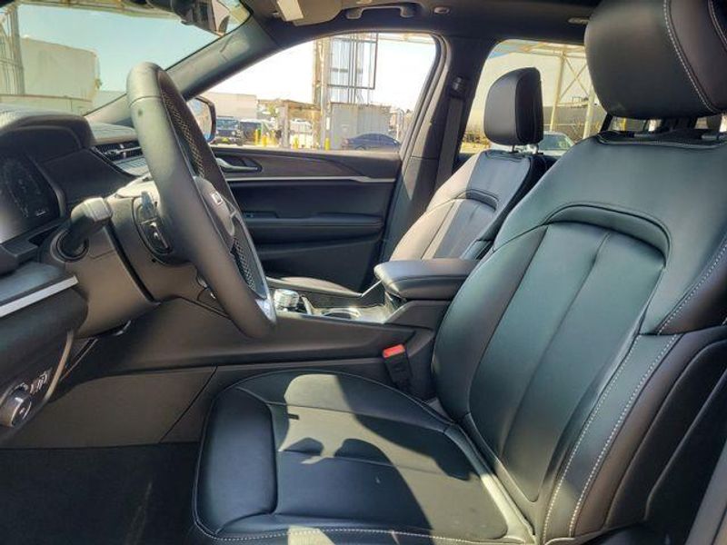 New 2026 Jeep Grand Cherokee Limited 4x4