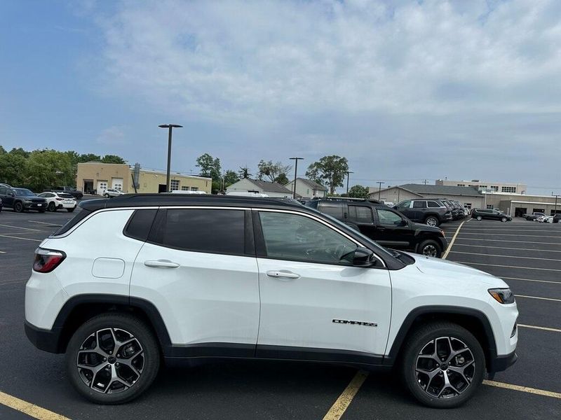 2025 Jeep Compass Limited 4x4Image 7
