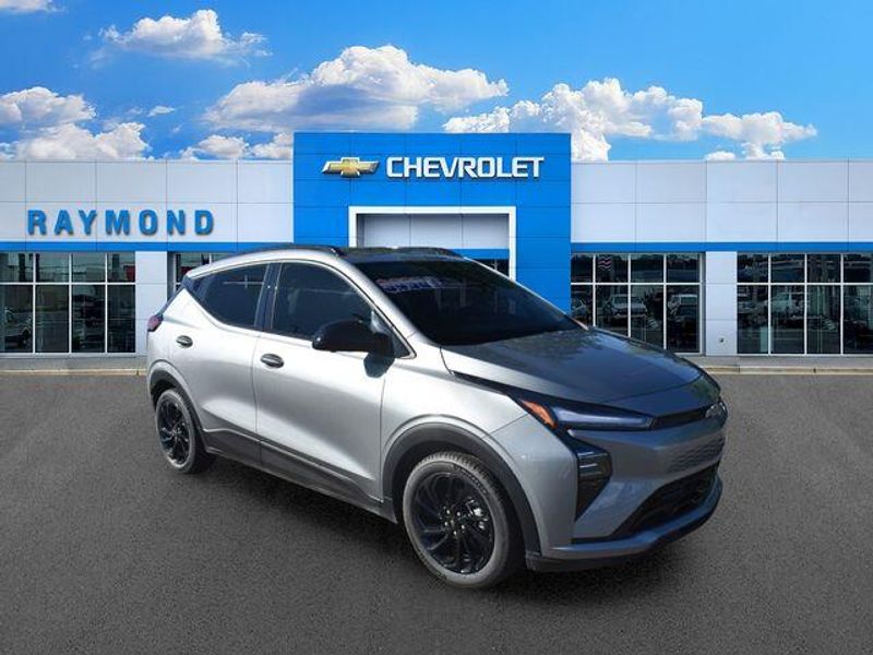 New 2027 Chevrolet Bolt EV RSImage 11