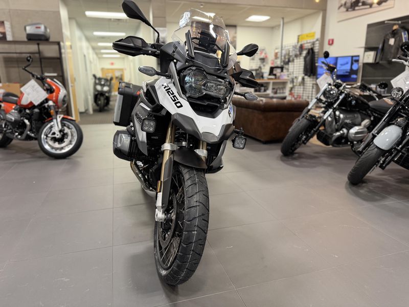 2022 BMW R 1250 GSImage 3