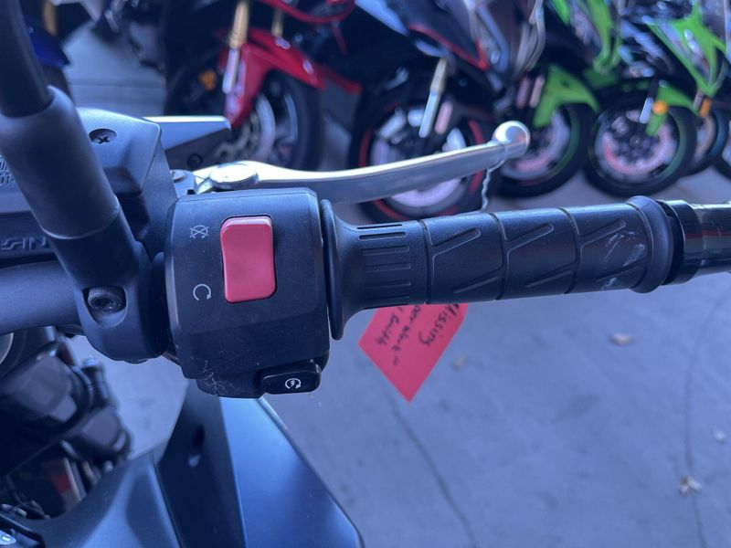 Used 2022 Kawasaki Z900 ABS Image 23