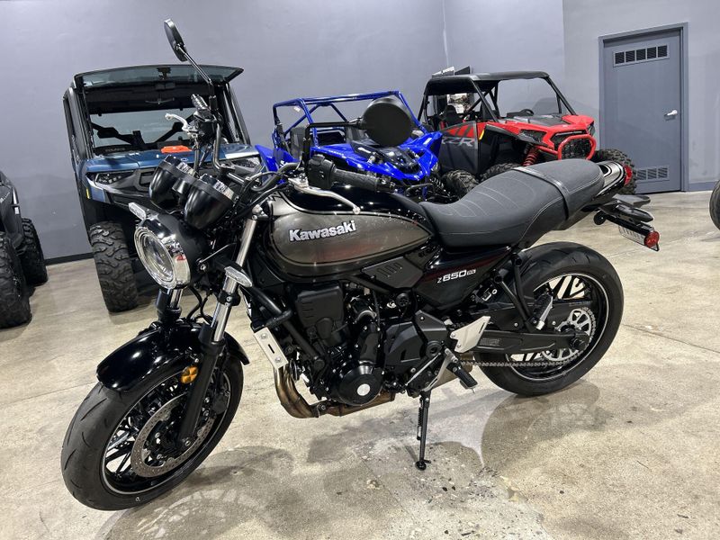 2024 Kawasaki Z650RS ABS  in a BLACK exterior color. Del Amo Motorsports of Redondo Beach (424) 390-7811 delamomotorsports.com 
