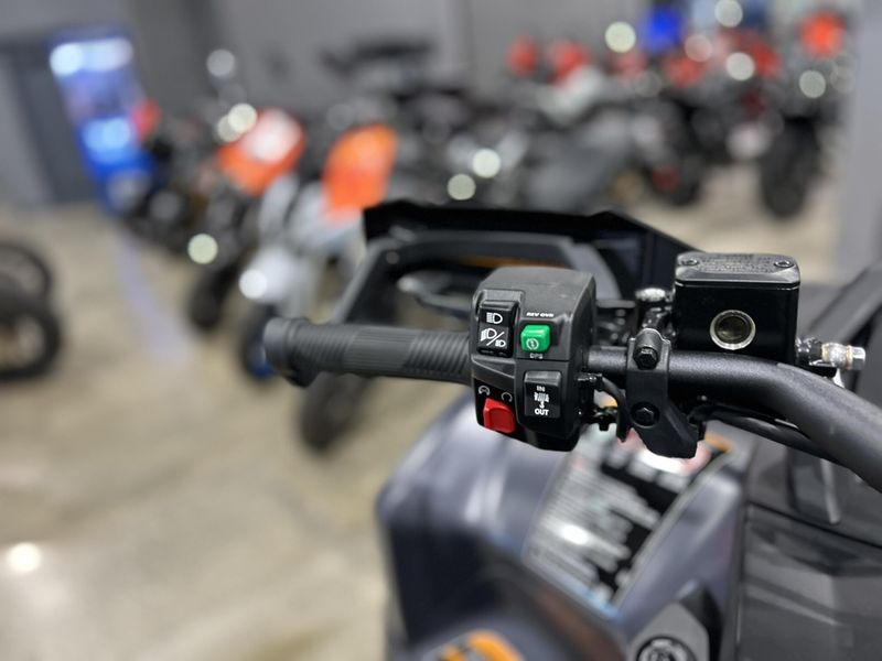 New 2025 Can-Am OUTLANDER MAX XT-P 1000R Image 20