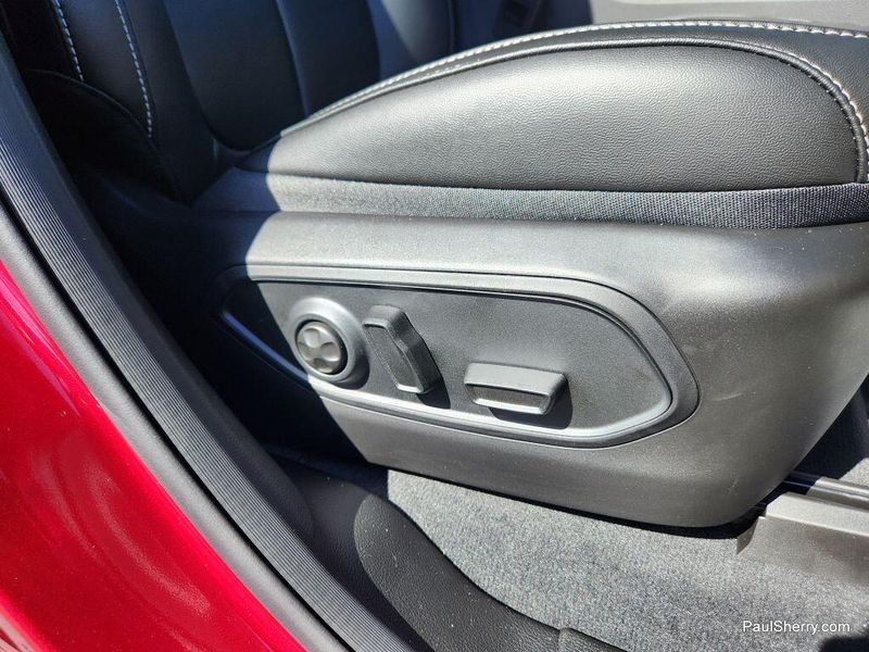 New 2025 Jeep Grand Cherokee L Limited 4x4