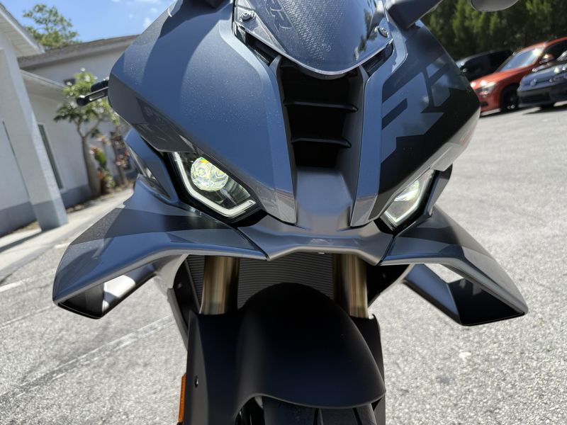 New 2025 BMW S 1000 RR 