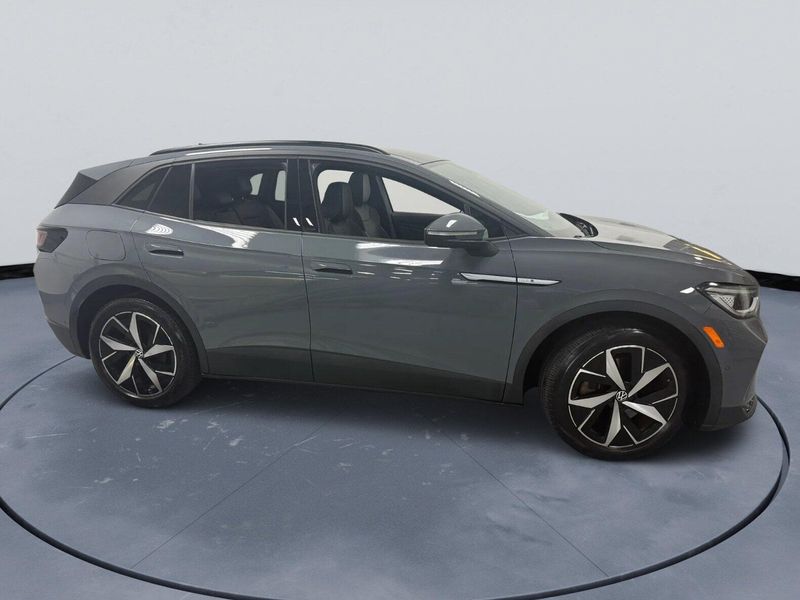 Used 2023 Volkswagen ID.4 S w/Glass RoofImage 3