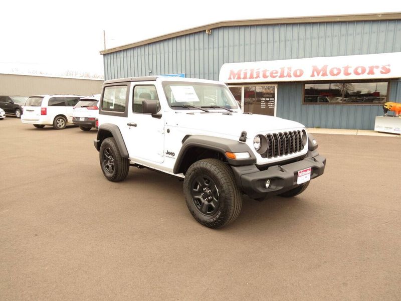 2024 Jeep Wrangler 2-door SportImage 3