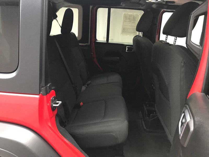 Used 2021 Jeep Wrangler Unlimited Sport AltitudeImage 20