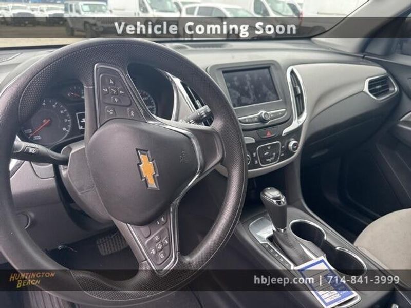 2020 Chevrolet Equinox LSImage 8