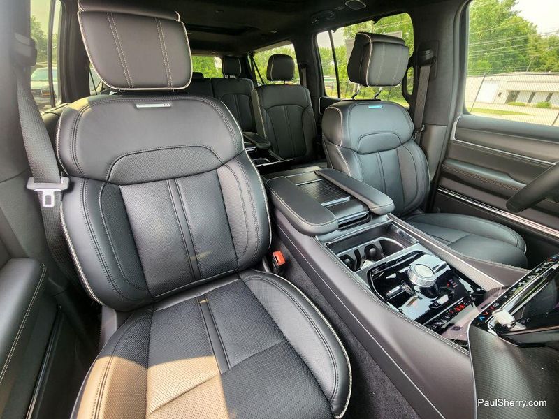 2024 Jeep Grand Grand Wagoneer Wagoneer L Obsidian 4x4Image 42