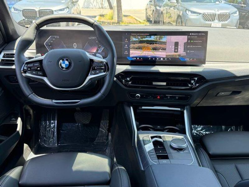 Used 2025 BMW 3 Series 330iImage 31