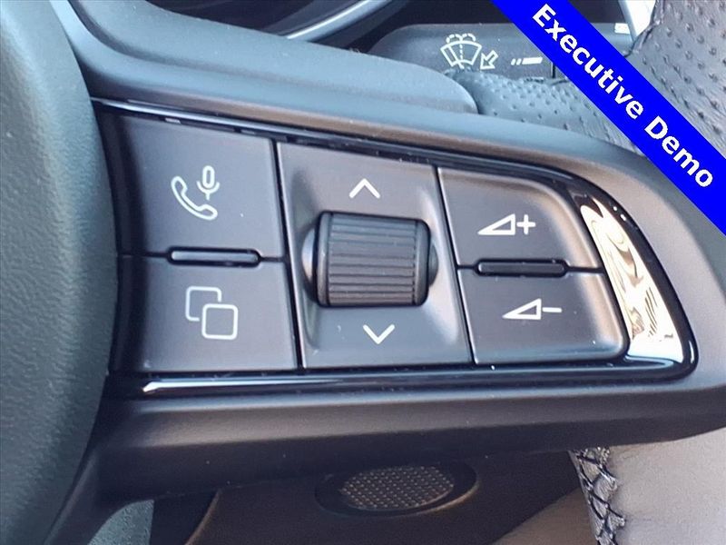 New 2025 Alfa Romeo Giulia RwdImage 19