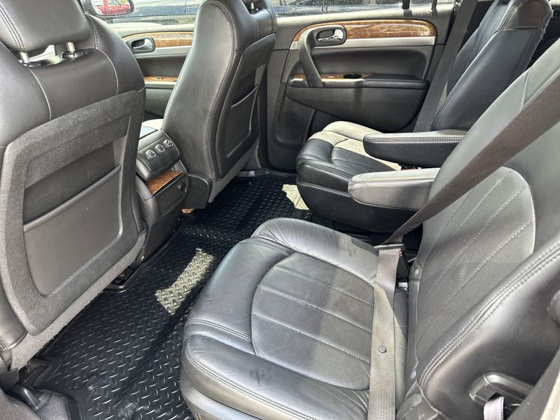 Used 2012 Buick Enclave LeatherImage 16