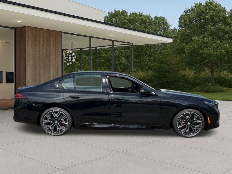 Used 2027 BMW i5 eDrive40Image 7