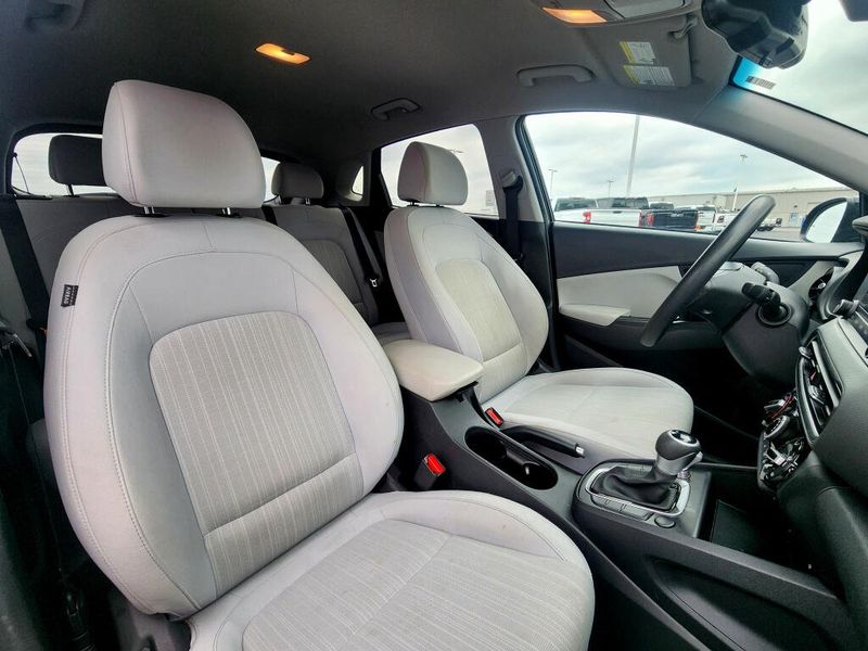 Used 2023 Hyundai Kona SEL