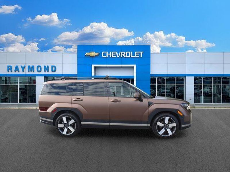 Used 2024 Hyundai Santa Fe LimitedImage 2