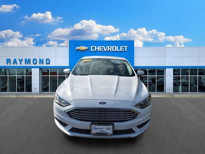Used 2017 Ford Fusion SEImage 8