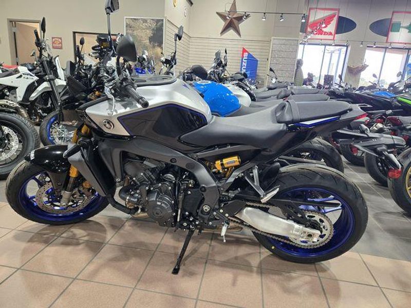 NEW 2026 YAMAHA MT09 SP Image 6