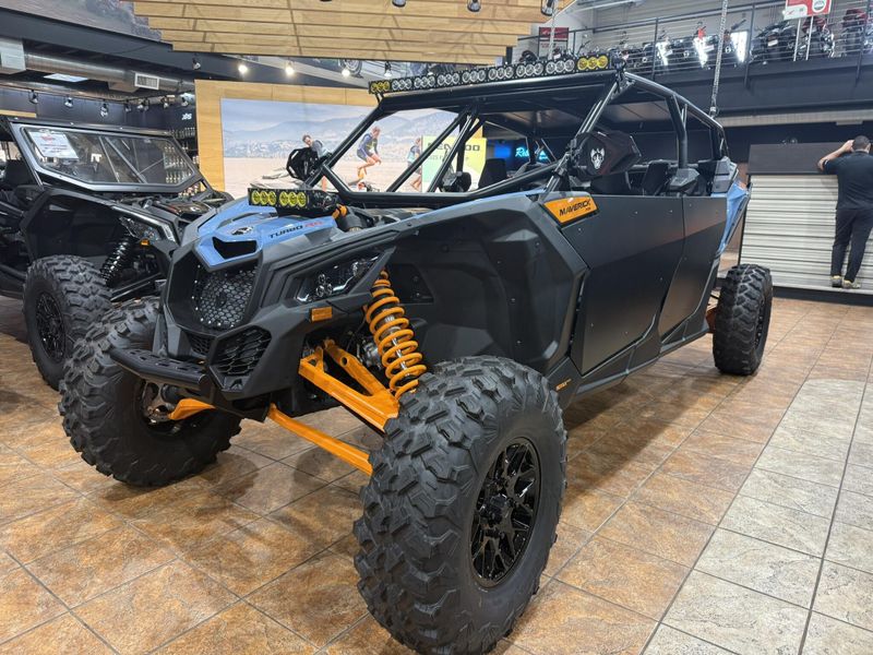 New 2025 Can-Am MAVERICK X3 MAX RS TURBO RR Image 4