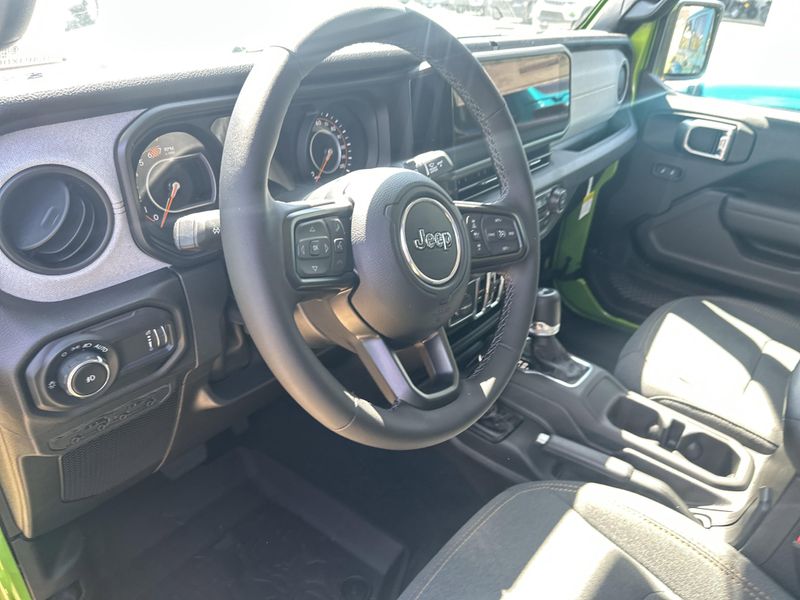 2025 Jeep Wrangler 4-door Sport SImage 20