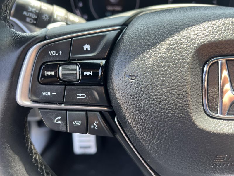 2018 Honda Accord Sedan Sport 1.5TImage 10